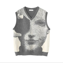 Load image into Gallery viewer, MARYLIN LUXE&#39; VEST { Fall/ Winter 23}
